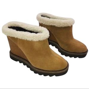 BCBGeneration “Nerissa” Wedges